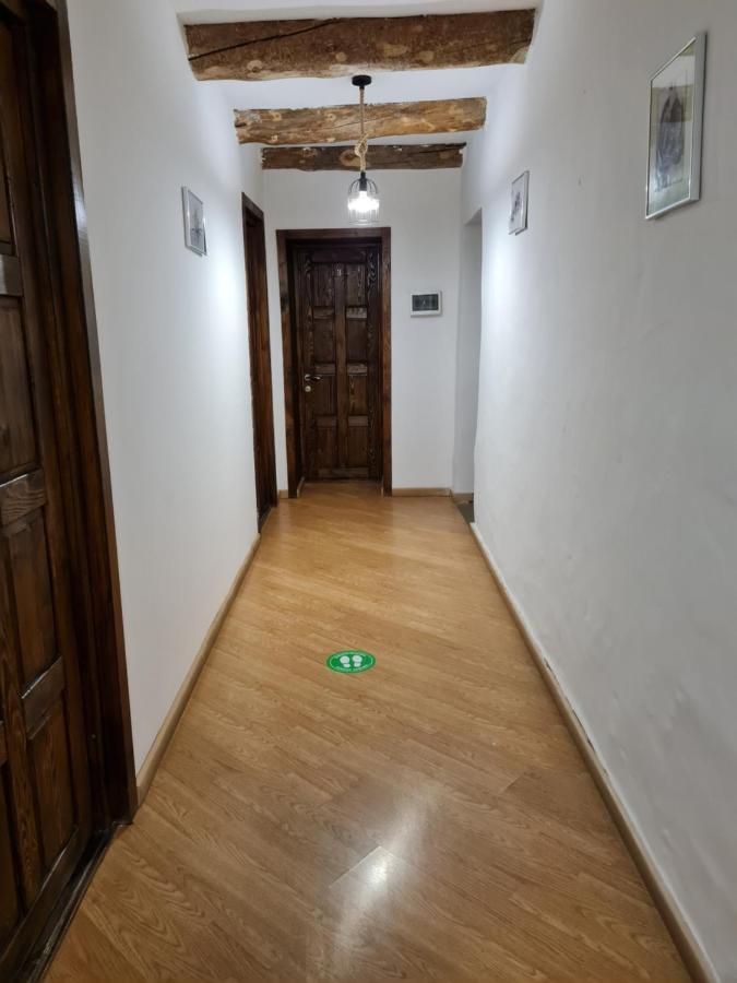 Guest House Shina Omalo Exterior foto