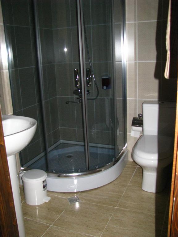 Guest House Shina Omalo Zimmer foto