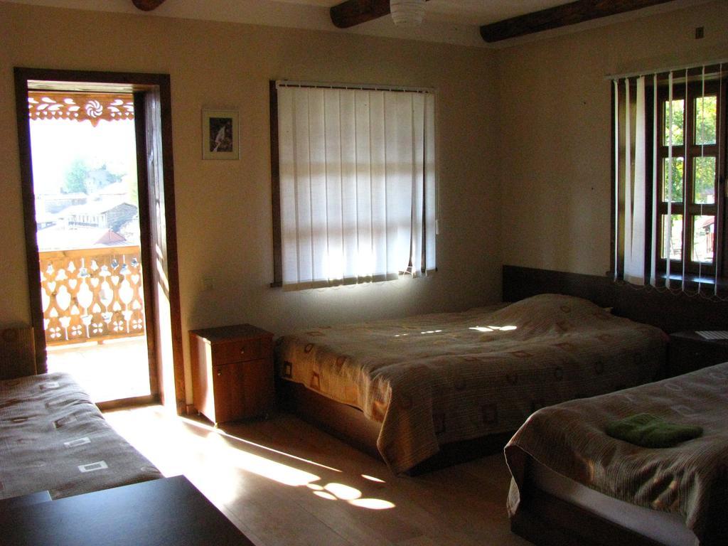 Guest House Shina Omalo Zimmer foto