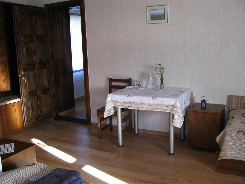 Guest House Shina Omalo Zimmer foto